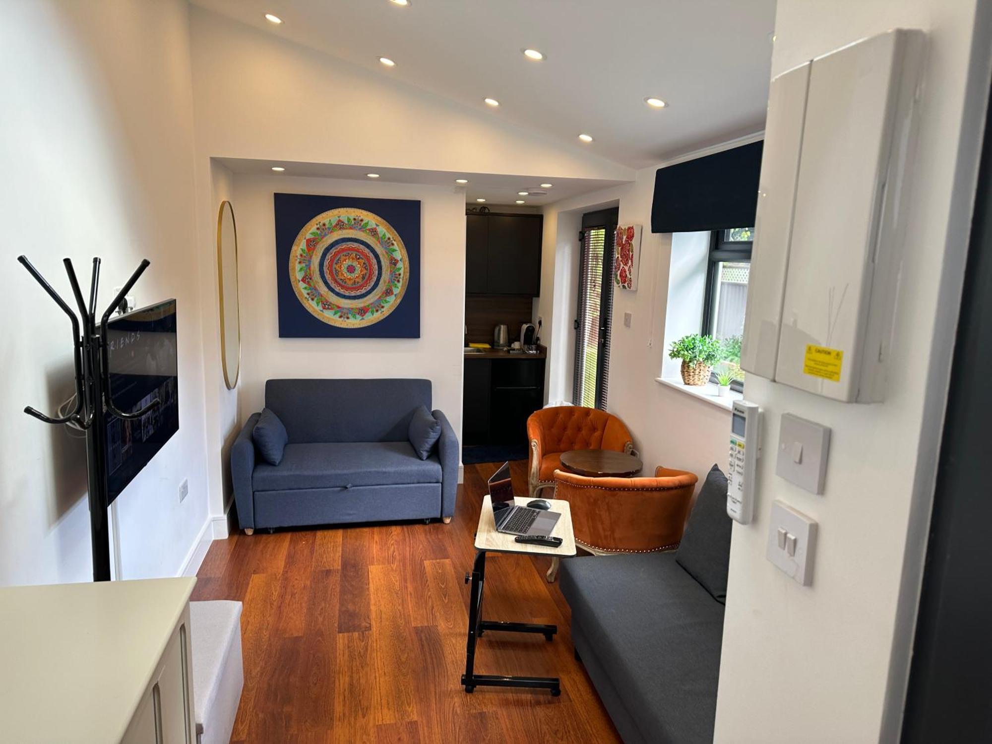 Bespoke Gallery Guesthouse Hendon Eksteriør bilde